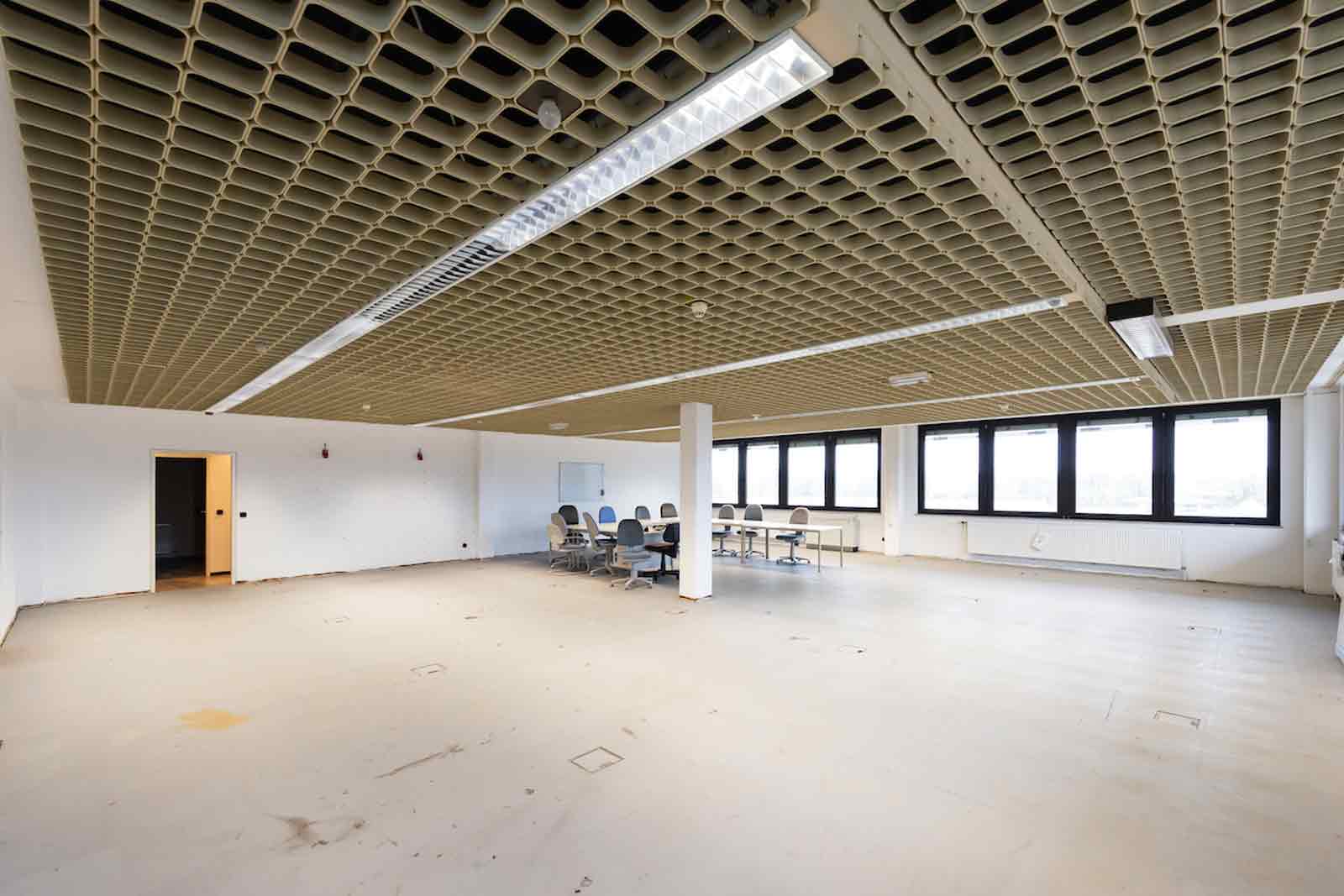 placeholder image-sq