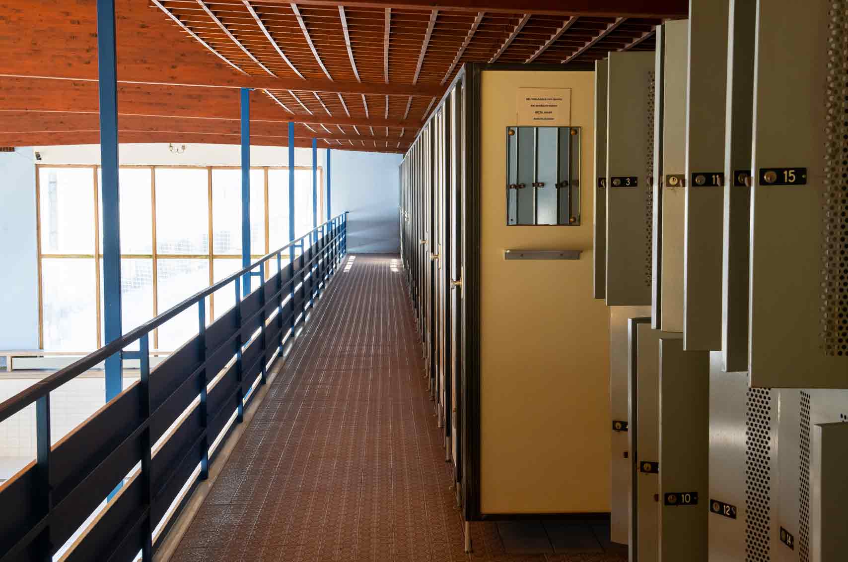 placeholder image-sq