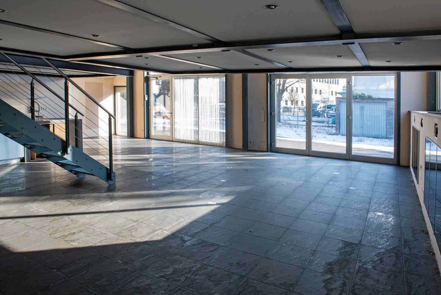 placeholder image-sq